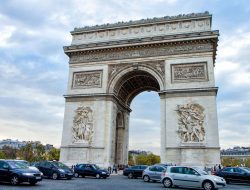 Best Way to See Paris by Walking and Metro