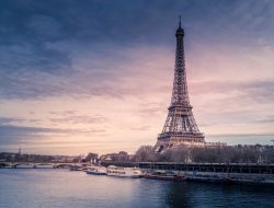 Your Essential Paris Guidebook for Exploring the City of Light