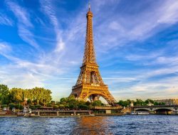 Paris Tours 2025: Your Essential Guide to Planning an Unforgettable Trip