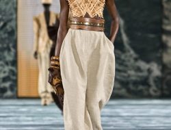 What to Wear in France in May for Chic Outfits