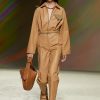 What to Wear in Paris Spring for Style and Comfort